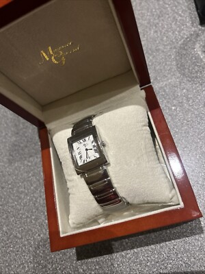 Maurice Gerard Luxus Swiss Made Damenuhr Nagelneu Verpackt Und Papiere