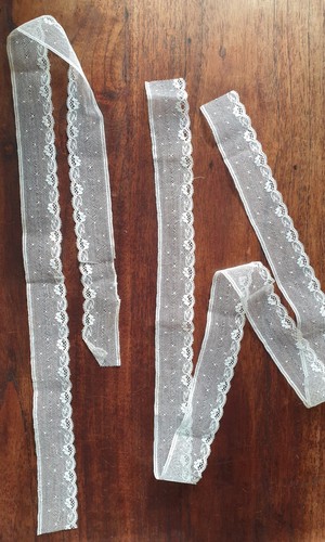 Dentelle ancienne ruban brodé Valenciennes ? 5m57 X 3,6cm 1ROSY6bcd - Photo 1/13