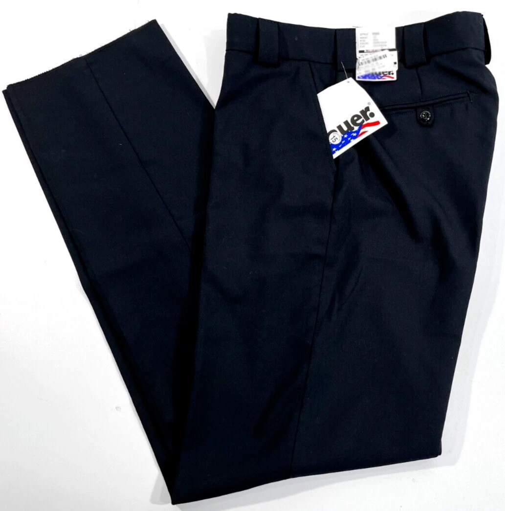 NWT MENS BLAUER 8560 4POCKET WOOL BLEND PANTS DARK NAVY 40x35 UNHEMMED
Opens in a new window or tab