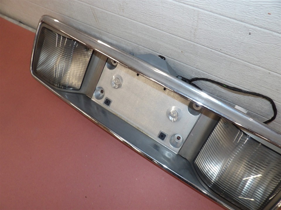 CADILLAC DEVILLE 1994-1999 REAR TRUNK LID LICENSE PLATE POCKET REVERSE ...