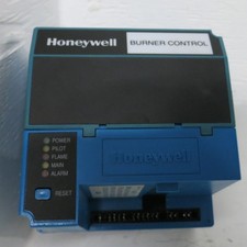 Honeywell RM7898-A-1000 Burner Control Module Temperature Controller 7800 Series
