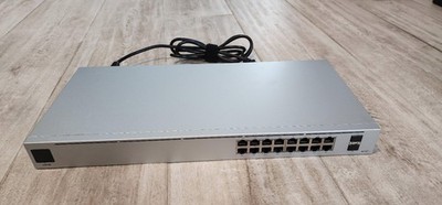 Ubiquiti UniFi USW-16-POE Configurable 16-Port Gigabit PoE Ethernet Switch