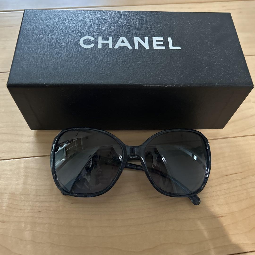 CHANEL Black Oversized Sunglasses for Women Luxury Fashion Shades