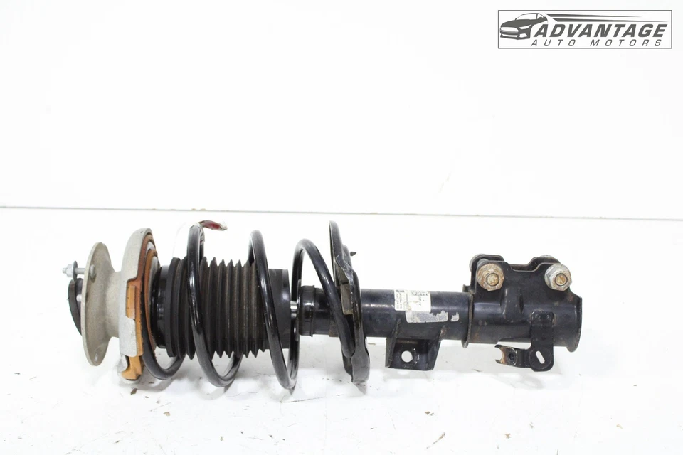 Cadillac CT4 2020-25 AWD amortiguador delantero izquierdo puntal y muelle helicoidal OEM Foto 2 de 4