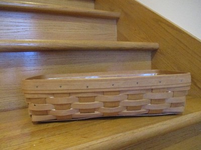 Longaberger Bread Basket & Protector 2006 great condition  *shipping included!*