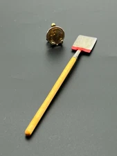 Dollhouse Miniature SIR THOMAS THUMB Garden Long Handle Red Spade #504.2