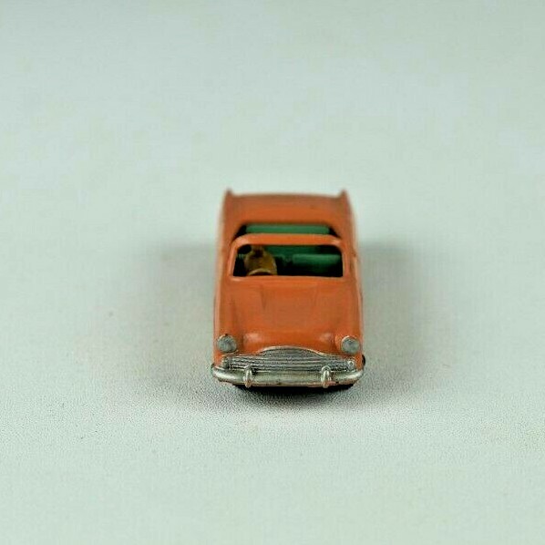 LESNEY Voiture miniature Ford Zodiac Convertible Jouet - Objets divers