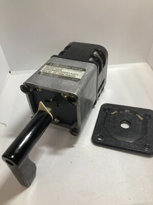 GENERAL ELECTRIC Q16SBMB3A08N1AP1 ROTARY CAM SWITCH 3 POSITION NNB