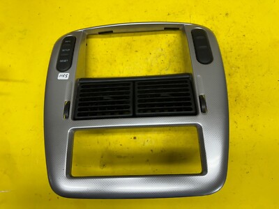 2002-2005 MERCURY MOUNTAINEER FRONT CENTER DASH AIR VENT OEM