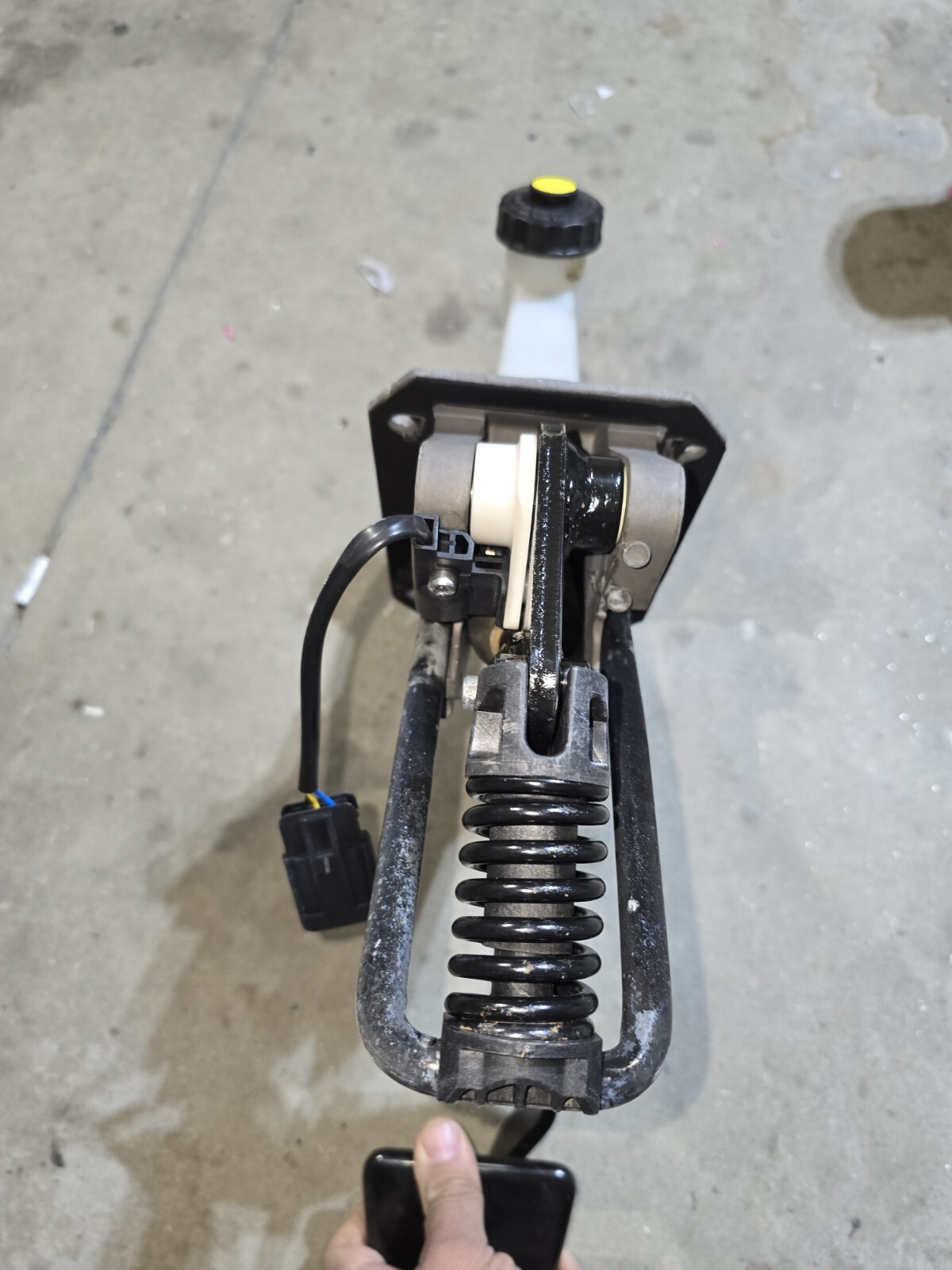 2012 Freightliner CASCADIA Hydraulic Clutch Master Cylinder and Pedal