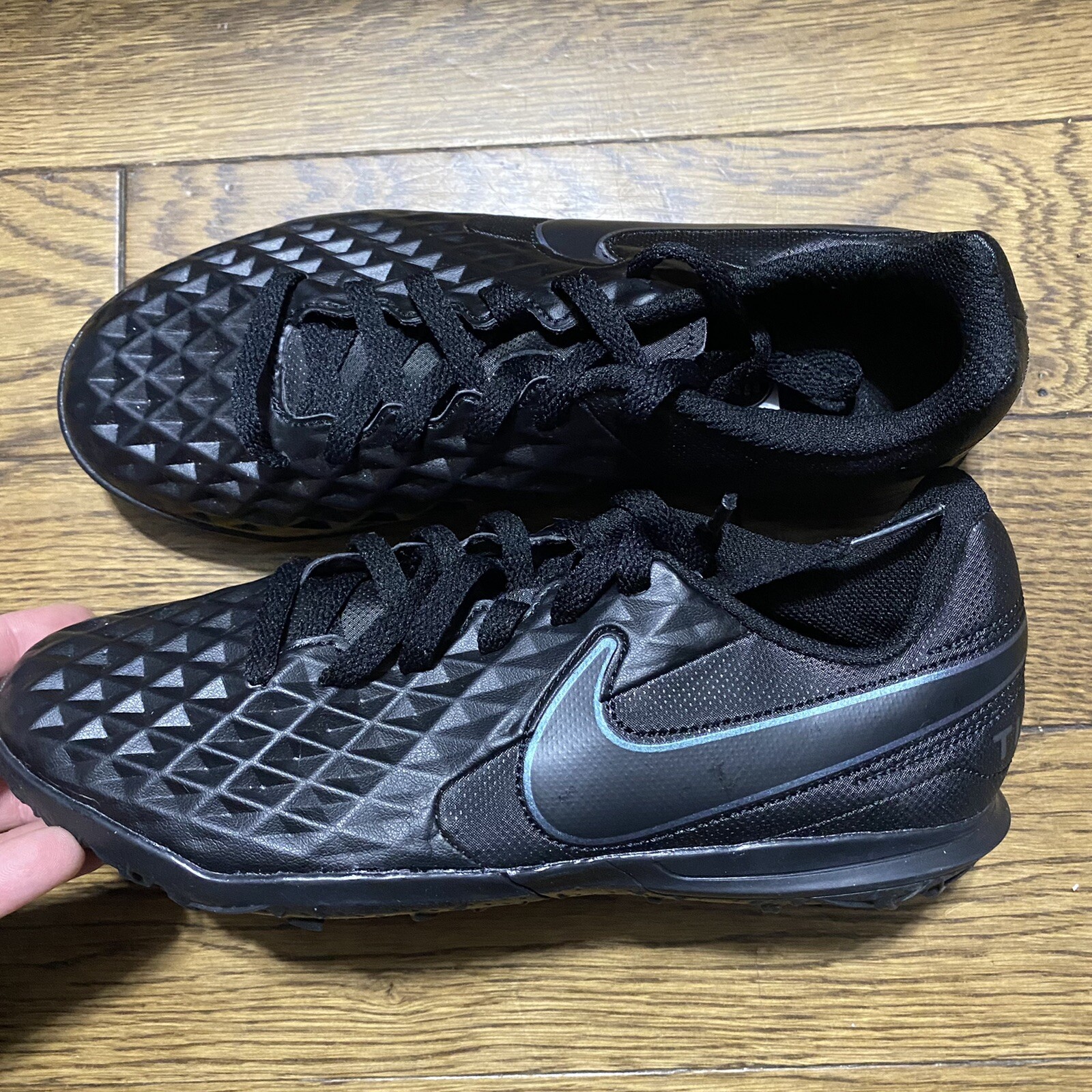 Nike Tiempo Legend 8 Club TF turf football trainers Black, Size 2.5 Youth |  eBay