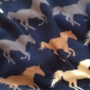 FLEECE SATTELABDECKUNG UND STEIGBÜGELTASCHEN SET - Bild 8 von 41