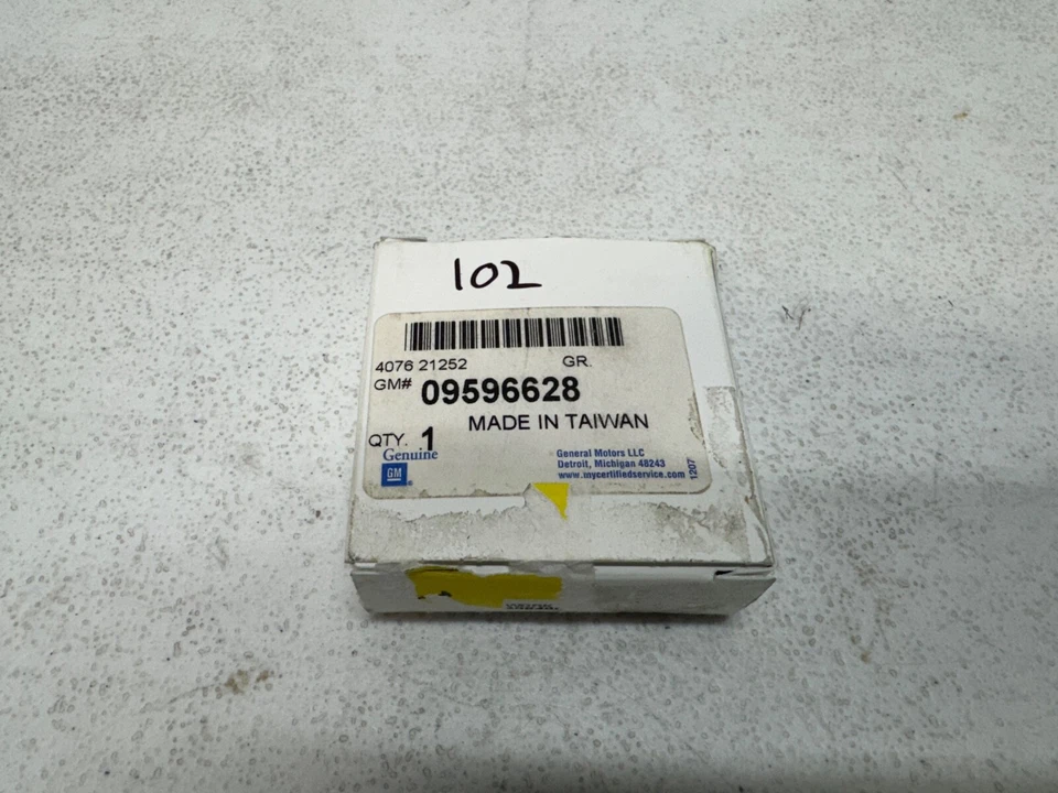 Tapa central de rueda OEM GM cromada Cadillac 2007-2017 ATS CTS DTS SRX STS XLR XTS Foto 3 de 3