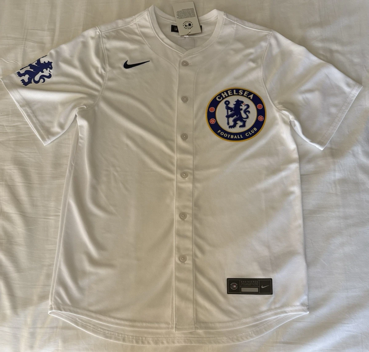 Nike Chelsea White International Club Soccer Fan одежда и сувениры