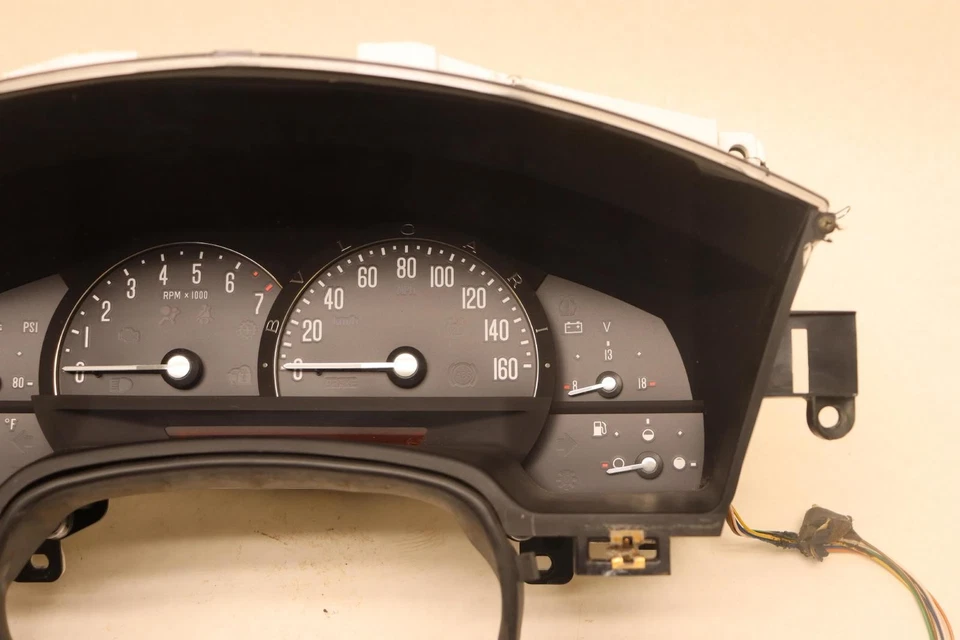 Cadillac XLR 2004-2005 cuadro de instrumentos medidor velocímetro OEM Foto 4 de 4