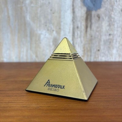 A talk pyramid ピラミッドトーク　電波時計 【稀少】SEIKO rare  Seiko's itemReviving era Showa silent インテリア時計
