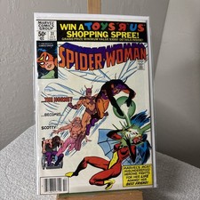 Spider-Woman #31 Newsstand Variant (Marvel Comics October 1980) B&B + COMB SHIP