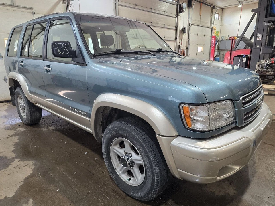 Пассажирская правая четверть стекла Solar подходит 02 ISUZU TROOPER 646729 - Изображение 2 из 4