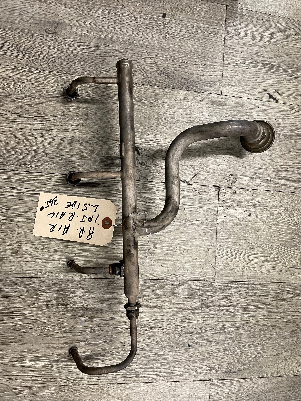 ROLLS ROYCE SILVER SHADOW II AIR INJECTION TUBE LINE UE40815  RIGHT SIDE 75 - 80