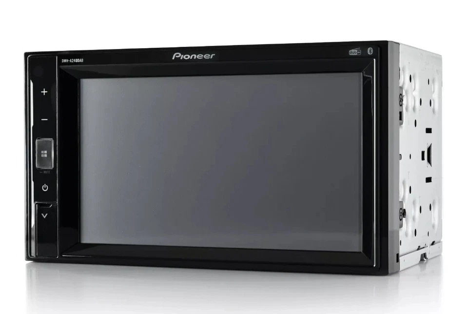 Pioneer DMH-A240DAB 6.2" Mechless 2-DIN Touch Screen Bluetooth MP3 DAB+ USB - Image 4 of 4