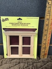 Finestra funzionante vittoriana affiancata scala 12 #5037