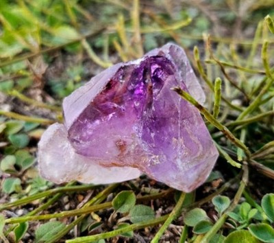Korean The Kumgang Mountains Amethyst Crystal Natural Gemstone