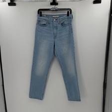 Levi's Premium Women's Wedgie Straight Jeans - Light Wash - 27