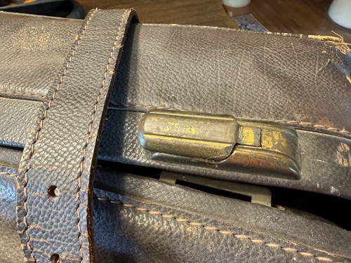 Vintage Statler Gladstone Luggage Very Unique Leather With Labels - 第 4/19 張圖片