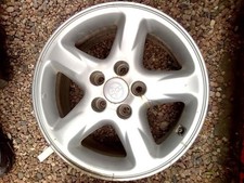 Wheel 16x7 Alloy 5 Spoke Straight Without Rav4 Logo Fits 01-03 Rav4 293539