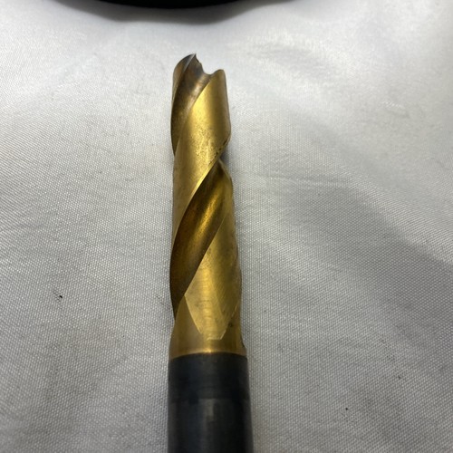 KENNAMETAL Used Coolant Thru Carbide Drill .6875 Dia JAR CS5 (I17) - Picture 4 of 9