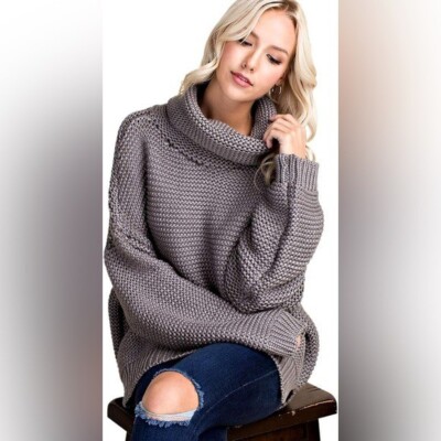 Blushing Heart, Charcoal Grey Chunky Knit Turtleneck S/M