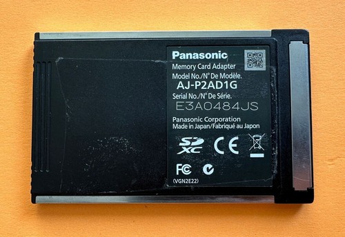 adaptateur carte mémoire panasonic AJ- P2AD1G - Photo 2 sur 2