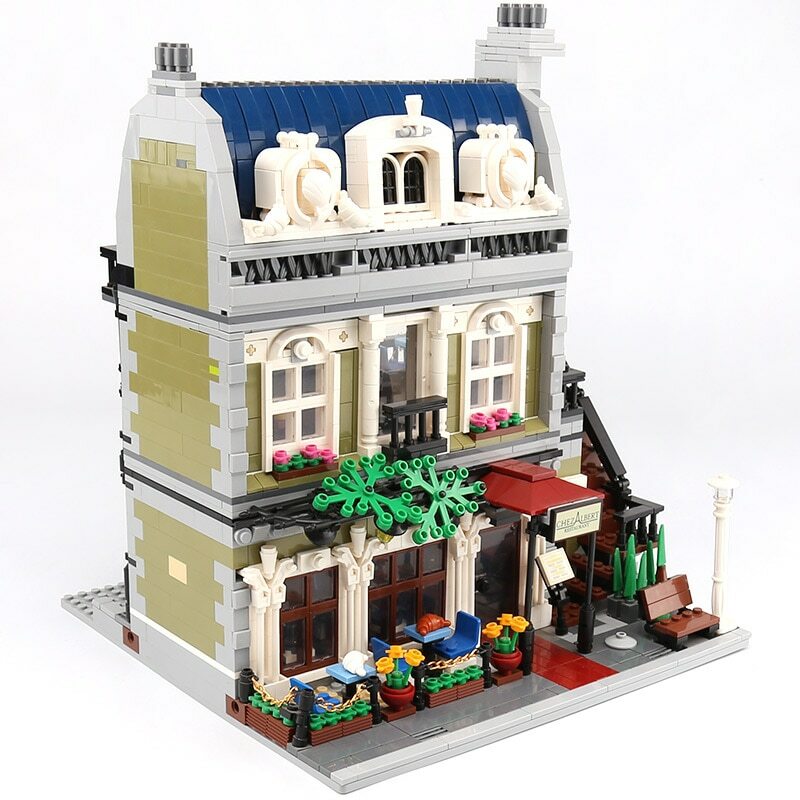 lego creator expert parisian restaurant