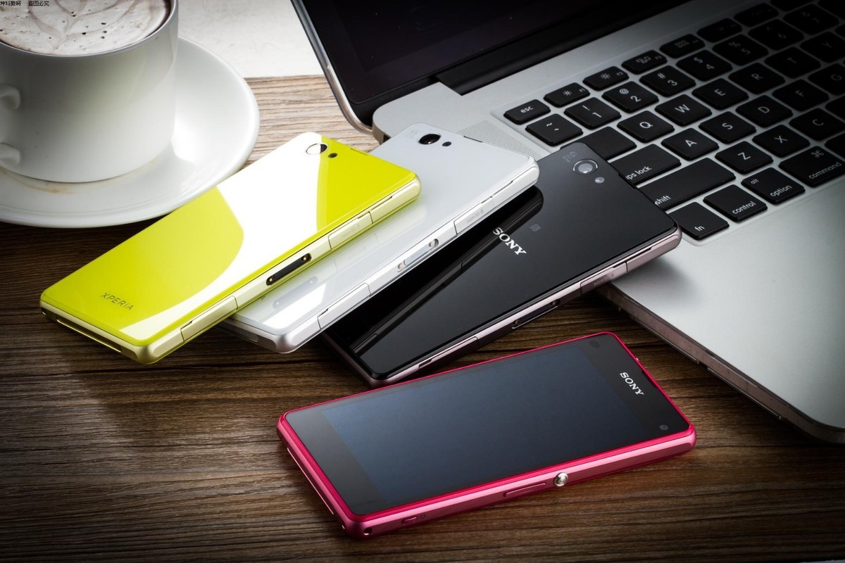 Original Phone Sony Xperia Z1 Compact D5503 4G/3G Wifi NFC