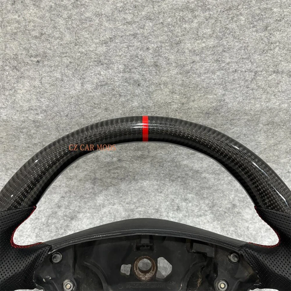 Volante de cuero de fibra de carbono para Mercedes-Benz W211 E55 AMG 2005 Foto 3 de 3