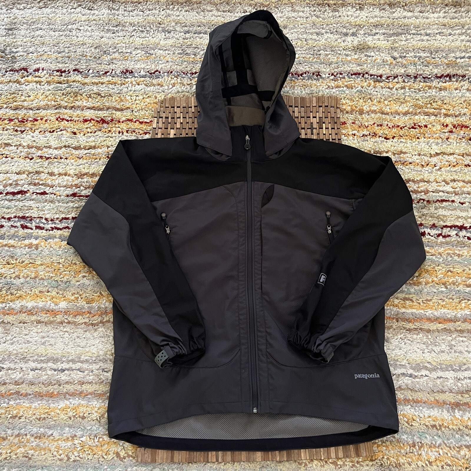 VTG Patagonia Regulator Insulated Shell Hoodie Black … Gem