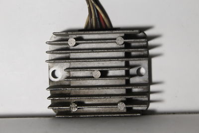 SR500純正レギュレータ YAMAHA SR500 RZ350 SRX250 XC180 XC200 VOLTAGE REGULATOR RECTIFIER