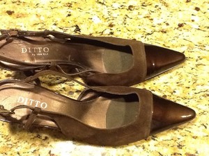 ditto shoes by vaneli