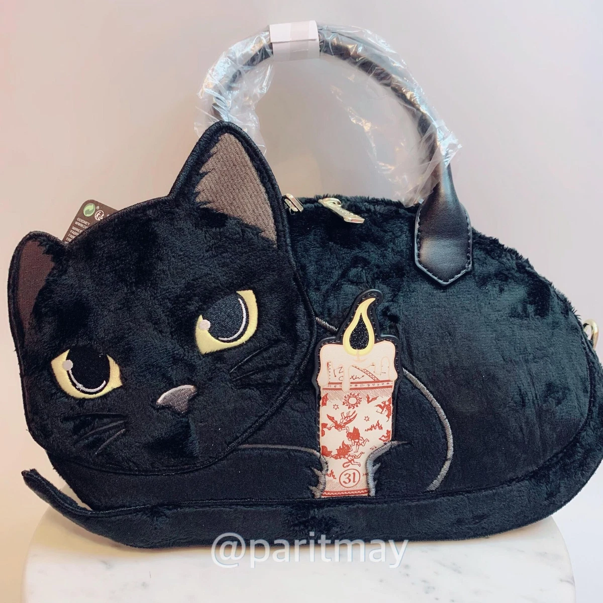 loungefly disney hocus pocus binx holding candle crossbody bag