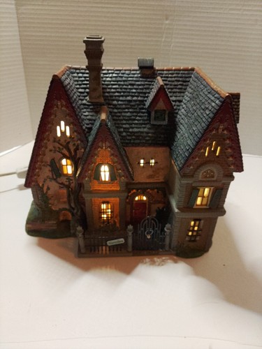 Dept 56 Charles Dickens/Great Expectations/Satis Manor/Literary Classics No Box