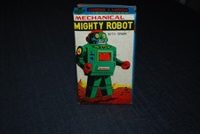 MECHANICAL MIGHTY ROBOT WITH SPARK MADE IN JAPAN NEUF BOITE NEW BOX