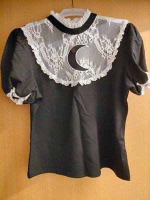 Killstar gothic  Tshirt mit Moon cutout und spitze L