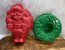 Vintage Jello Christmas Molds Lot of 2 Green Round Holly Berries Red Santa Claus