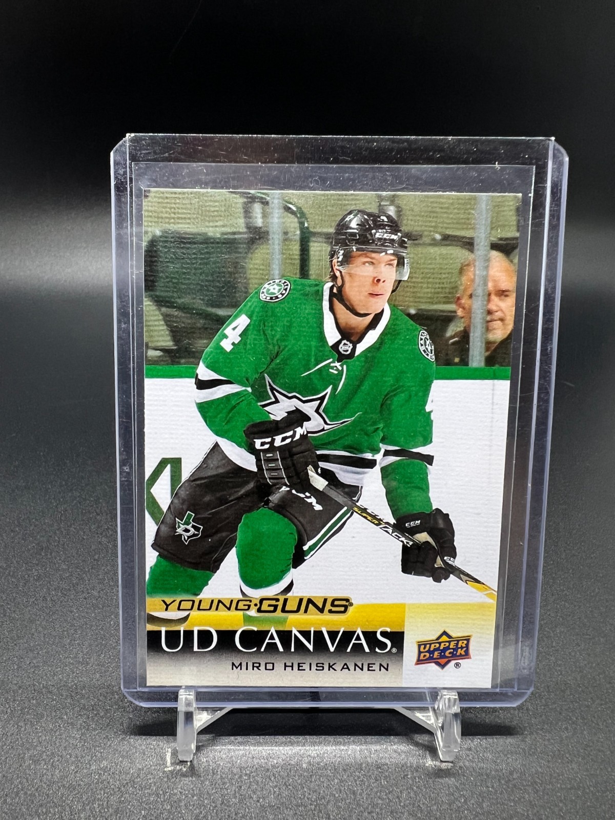 2018-19 Upper Deck UD Canvas #C101 Miro Heiskanen YG RC Young Guns Rookie
