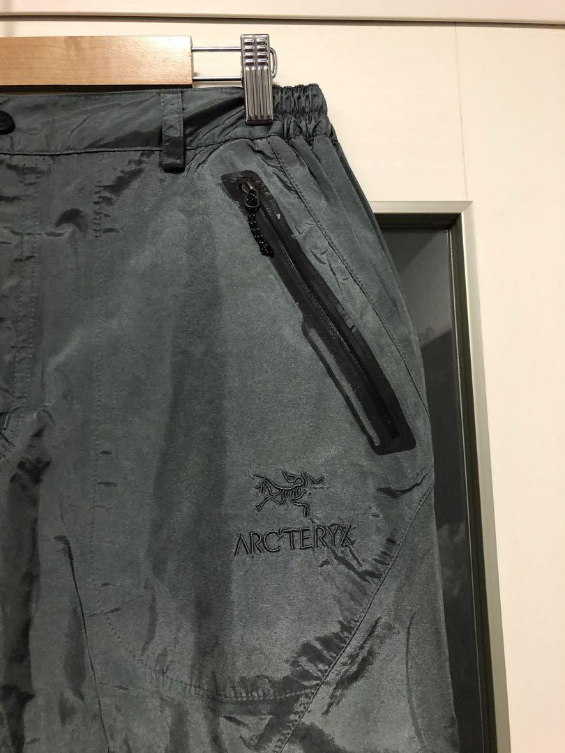 Vintage 2000s 1990s Arcteryx Nylon Pants Gore-Tex Mens Size Vintage 2000s 1990s Arcteryx Nylon Pants Gore-Tex Mens Size