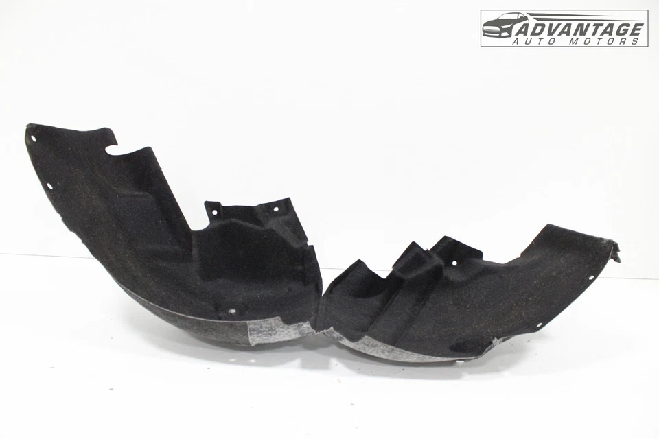 2017-2019 CADILLAC CTS AWD ЗАДНЯЯ ПРАВАЯ ЧЕТВЕРТЬ ВКЛАДЫШ ДЛЯ РУЛЕВОЙ РУБКИ БРЫЗГОВИК ОТ ОРИГИНАЛЬНОГО ПРОИЗВОДИТЕЛЯ - Изображение 4 из 4