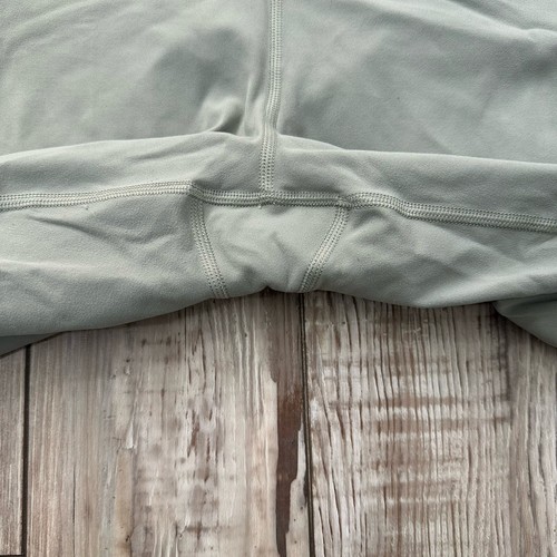 Legging Athleta Salutation Stash Pocket ll Cinch 7/8 apretado 1X verde gris alto - Imagen 12 de 13