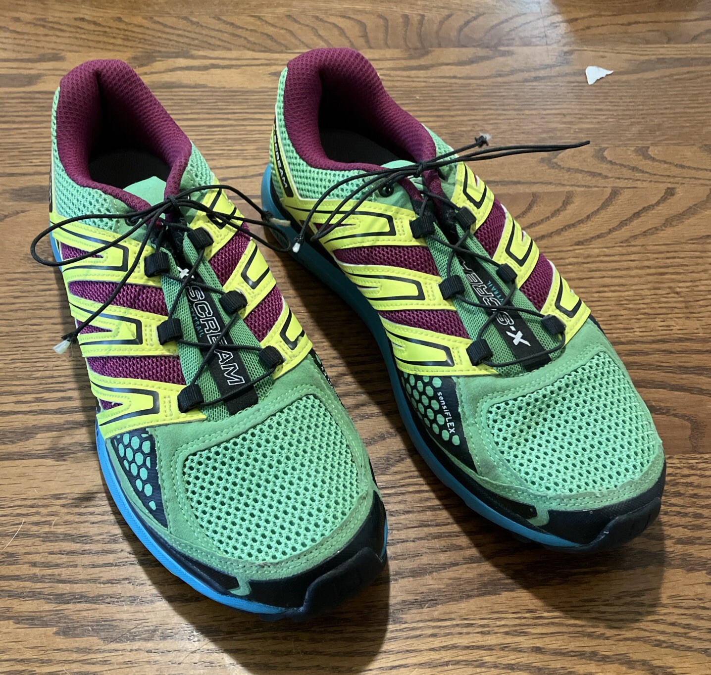 Scarpe da corsa Salomon X Scream City Trail donna misura 7 5 sneakers multicolore