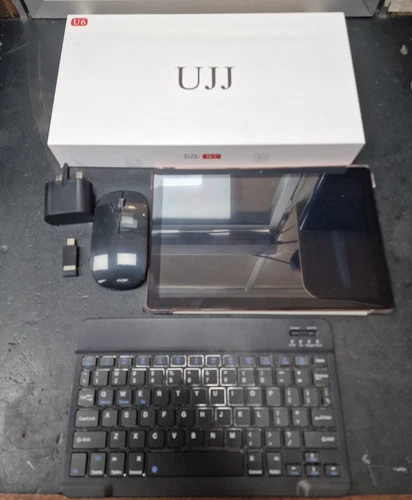 Tablet UJJ U6