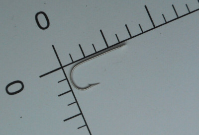 MUSTAD HOOKS #6 FLY TYING FILED, FLATTED EYE KENDAL ROUND TINNED FINE WIRE 1798